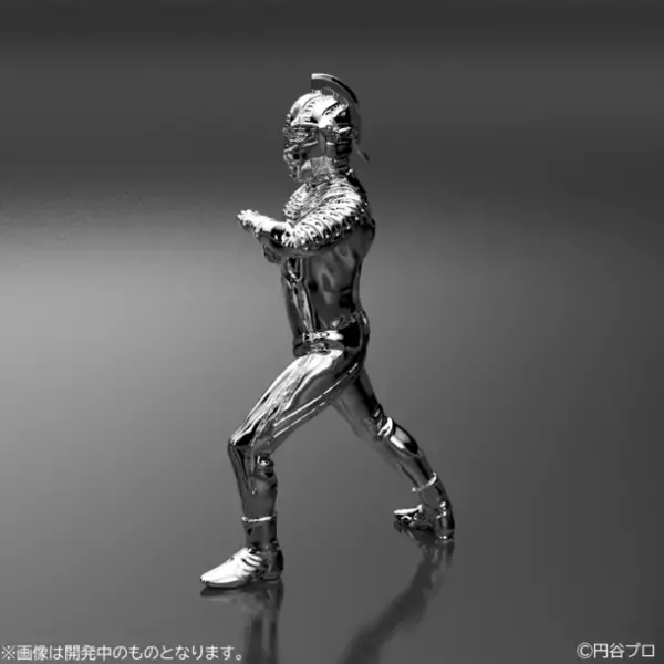 55周年を迎えた「ウルトラセブン」のペーパーウェイトがキャラクターベースおきたで7月より販売開始！