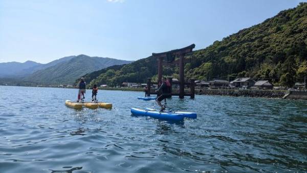 日本最大級！水上アスレチック「アドベンチャーウォーターパーク」　琵琶湖・白ひげビーチに7/1～9/24期間限定オープン！今年は全国最大級の「ツインスライダー」が登場！