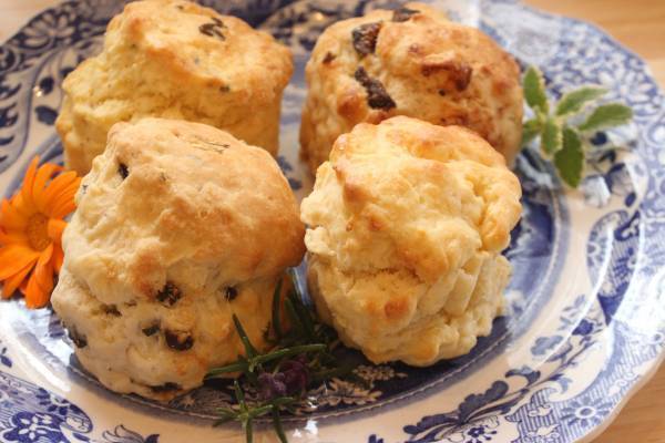 【近鉄百貨店 四日市店】女王から新国王陛下に受け継がれる文化と伝統を紹介！チャールズ３世戴冠式記念開催 英国展