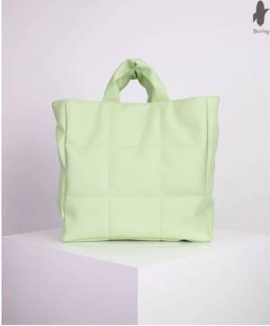 ドイツ発ヴィーガンファッションブランド『nuuwai』のトウモロコシから作られた新作バッグを先行予約販売！特典付きで期間限定5月30日～6月12日