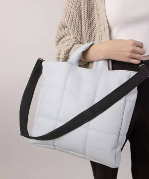 ドイツ発ヴィーガンファッションブランド『nuuwai』のトウモロコシから作られた新作バッグを先行予約販売！特典付きで期間限定5月30日～6月12日