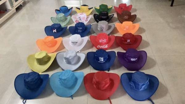 「ホールディングハット」を発売～ とにかく軽い　目立つ　イベント性抜群アイテム ～