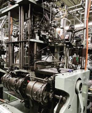 日本最古の紙“美濃和紙”で編んだ靴下ブランド「AMIGAMI」　ECサイト限定「父の日ギフトコレクション」としてジャガードソックス3種を6月18日まで販売！