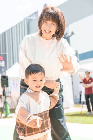 『開催レポート』株式会社nexusSDGsの取り組み　5月20日にアップサイクルプロジェクトの一環で作成されたスモックを披露　～地域の産業応援×産業物削減×次世代育成×お仕事創出～