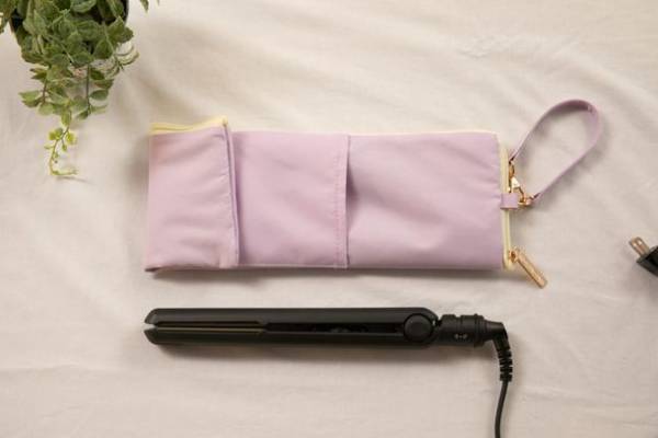 210℃のあつあつヘアアイロンをすぐしまえる！耐熱ヘアアイロンポーチ 人気No.1の“ピンク”を6月にリニューアル販売開始