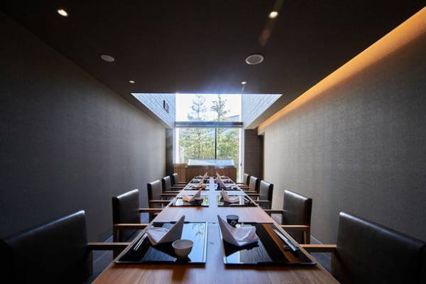 ≪ガーデンテラス佐賀≫夏の特別企画◆九州で愛される「ブラックモンブラン」はじめ竹下製菓商品食べ放題プランをクラブラウンジにて2023年7月に提供！