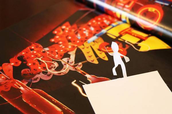 ジェスチャーで、より気持ちを込めて伝えるメッセージメモ「Little Messenger(リトルメッセンジャー)」6月15日(木)発売