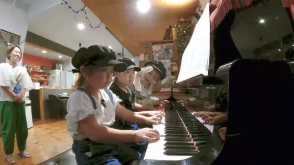 “#推しといつまでも”ほか関連ワードがエンタメトレンド入り！ハラミちゃん感激「辛い時、この録画を見返すと思う」8歳＆6歳姉妹のおもてなしにSNSも「泣いた」の声