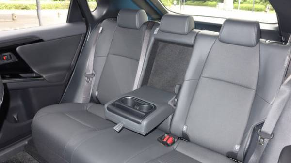 旅客運送事業の総合企業「国際ハイヤー」が初EV車両を本格導入　環境に優しく滑らかな走行性能・静音性で快適に