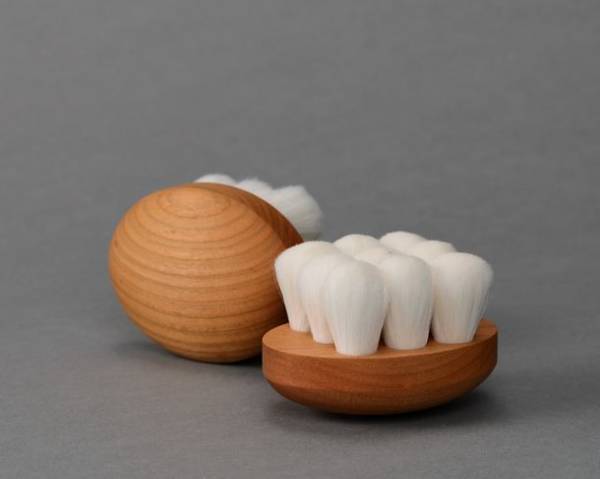 シルク生糸を使ったスキンケアツールを新開発し商品化！6月14日-16日の『インテリア ライフスタイル2023』で発表