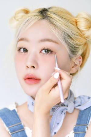 1つ三役のマルチユースコスメに注目！韓国発のパワーインフルエンサーブランド「Bling Glow」から「ブロウライナー＆デュオブラシ」が6月下旬より登場！