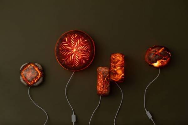 本物のパンからできたライト「PAMPSHADE(パンプシェード)」のスペシャルオーダー(特注品)の一般受付開始！～あなたのとっておきのパンがアートに～