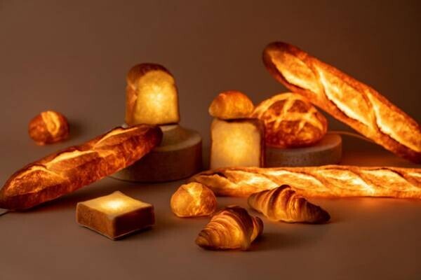 本物のパンからできたライト「PAMPSHADE(パンプシェード)」のスペシャルオーダー(特注品)の一般受付開始！～あなたのとっておきのパンがアートに～