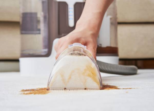 LALALUCTUSブランド初の掃除家電　布製品の掃除に大活躍！電源のない場所でも使用できる「コードレスファブリッククリーナー」を2023年6月21日より発売