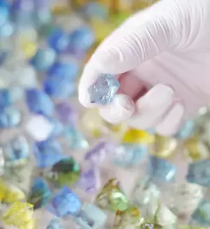 夏の自由研究にもピッタリな「琥珀糖手作りキット」　7月15日より琥珀糖専門店が販売開始