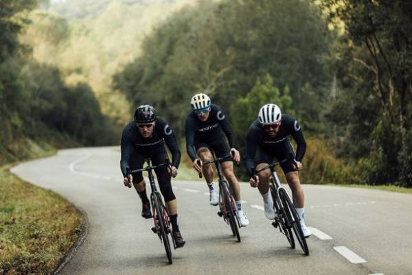 キャノンデール、軽量でフィット感を高めた自転車用新型ヘルメット3モデルを6月20日に発売