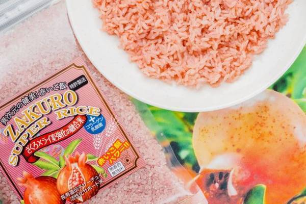 中国人観光客の慶事＆謝謝を願って、紅歓迎米「石榴紅米」を業務用に発売