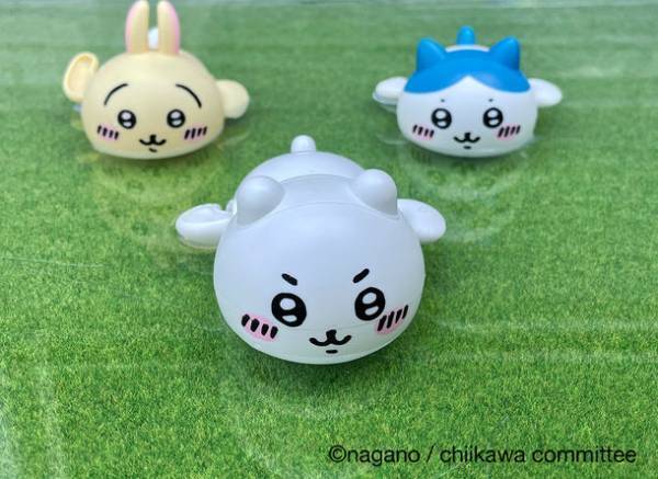 「ちいかわスーイスイ」7月下旬発売！「ちいかわ」より、「ちいかわ」「ハチワレ」「うさぎ」が水上を元気に泳ぐゼンマイおもちゃになって登場！