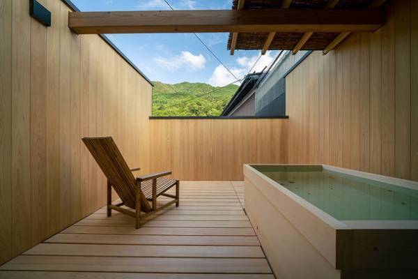 BYAKU Narai(ビャクナライ) 2棟の歴史的建造物を改修し開業2周年の8月4日(金)に増床リニューアルオープン