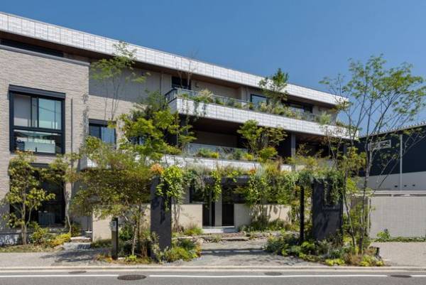 緑あふれる「シャーメゾン ガーデンズ」で癒される暮らしを　～様々な事業を紹介する「積水ハウス ストーリー」の最新情報を公開～