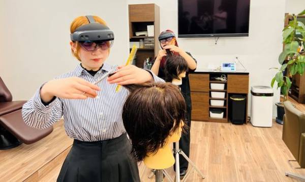 美容師のリスキリングを推進するためHoloLens(ホロレンズ)による企業内研修を7月1日より開始