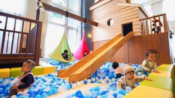 ホテルナトゥールヴァルト富良野 宿泊者無料！「富良野メロン」をふんだんにつかった“ウエルカムスイーツバイキング”を7月15日～8月下旬まで開催