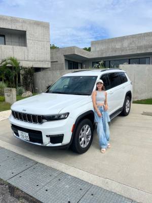 ラグジュアリーな沖縄北部旅行を！タレントの山口 厚子さんによるLECEB SESOKO VILLA×ジーケーエス沖縄レンタカーのレポート体験をもとに『福岡産のあっちゃんプラン』を7月1日から販売開始！