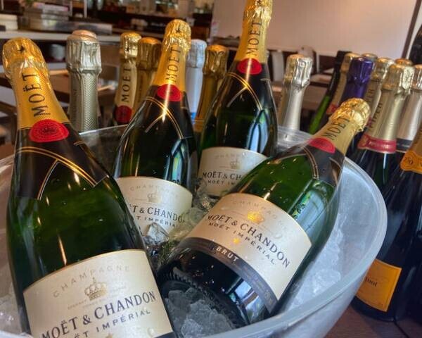 高級シャンパンが飲み放題！7・8月ランチ限定で『山楽シャンパンフェス2023』が開催決定！