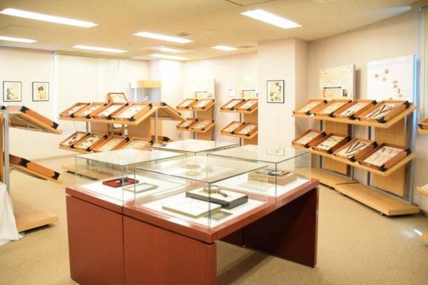 東京メガネ 創業140周年特別記念！究極のレトロメガネ『眼器』(MANAKI)が7月7日(金)全国20店舗にて限定発売！