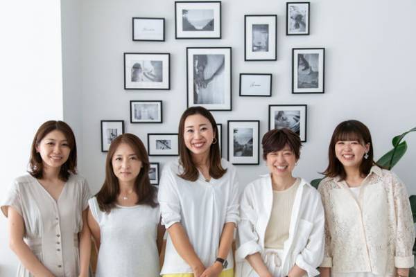 『Bride&Groom 南青山』の創立10周年感謝祭！思い出づくりを楽しめるフォトグラファー撮影会を開催