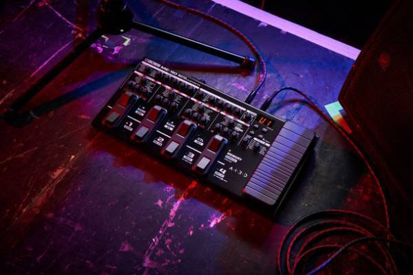 コンパクト・エフェクターの直感的な操作性と「GT-1000」譲りのプロ・クオリティのサウンドを備えるマルチ・エフェクターを発売