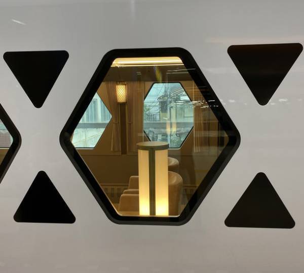 東武鉄道の新型特急「スペーシア X」が運行する人気観光地を旅気分！7月12日(水)から「スペーシア X運行記念　東武沿線と地域の食と工芸展」開催！