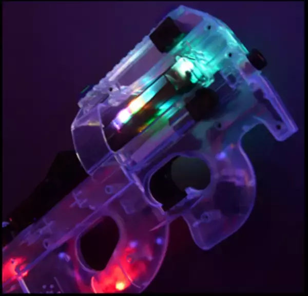 フィジカルeスポーツを満喫！「REAL FPS ARENA in GiGO」が7月5日に2店舗同時オープン　～赤外線レーザーを使ってゲームの世界をリアル体験！～