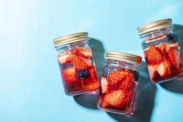 いちご専門店・いちごBonBonBERRY　いちご感アップの「真っ赤ないちごかき氷」他、夏もとことんいちごを楽しむ夏のスイーツが7月10日(月)から季節限定で登場！