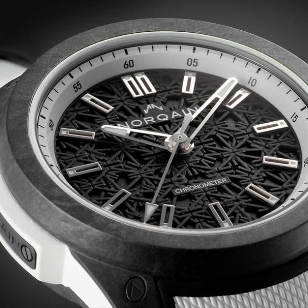 Wild ONE初のスケルトンモデルと初の日本限定モデルが誕生。