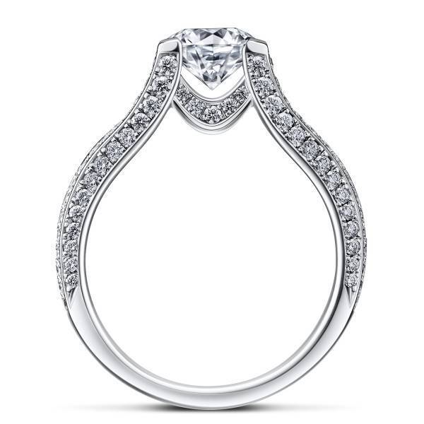 ブランド創始者「ラザール・キャプラン」生誕140周年NYの洗練と至高の輝きが際立つアイコニックリング