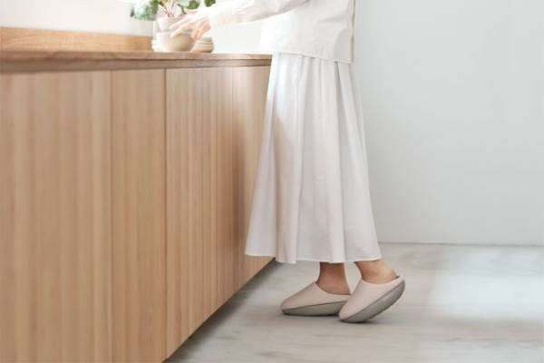 人気のフィットネスルームシューズが履きやすく進化　新色も追加し、KAMOLEG 2.0 発売