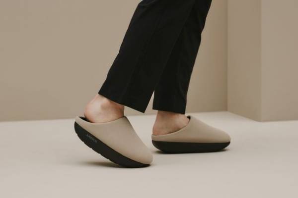 人気のフィットネスルームシューズが履きやすく進化　新色も追加し、KAMOLEG 2.0 発売