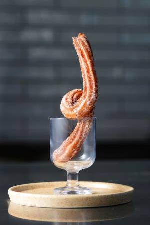 十勝産小麦使用のチュロスのお店『dip10 Churros』を7月20日より札幌狸小路5丁目アーケード内にオープン！