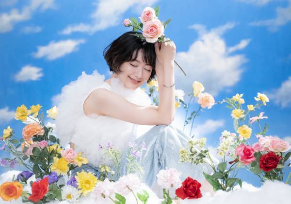 moumoonを迎え、東京/神戸を巡るプラネタリウムライブツアーを開催『LIVE in the DARK tour w/moumoon -Beautiful Sky-』