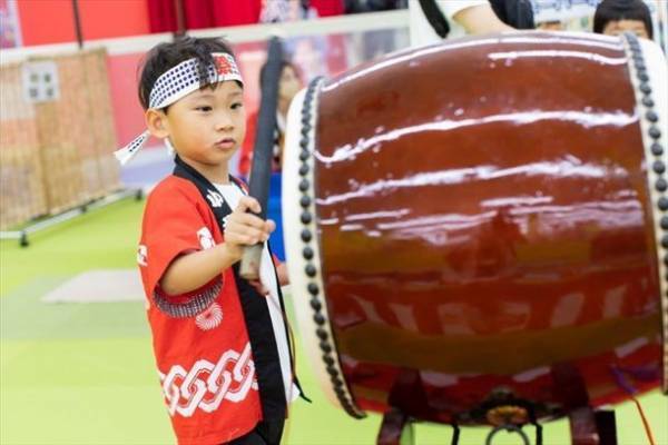 この夏、子どもとご家族に感動体験を！室内遊園地ファンタジーキッズリゾート史上最大の「ファンタジー“超”夏祭り～7つの感動体験～」を開催　期間：7/15(土)～9/3(日)