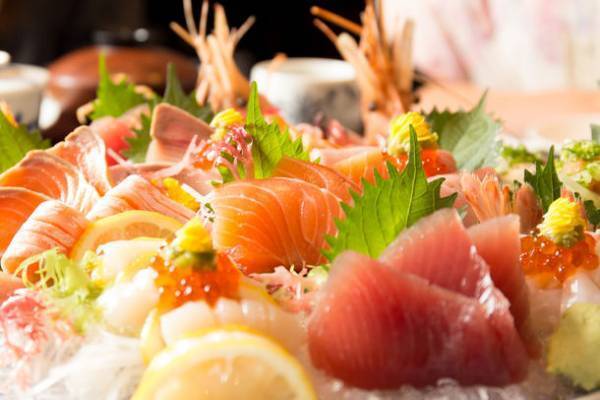 熱海の別荘地・西山に一軒家レストラン「YOFUKASHI」オープン！完全予約貸切制の“セカンドダイニング”誕生