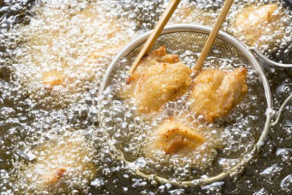 熱海の別荘地・西山に一軒家レストラン「YOFUKASHI」オープン！完全予約貸切制の“セカンドダイニング”誕生