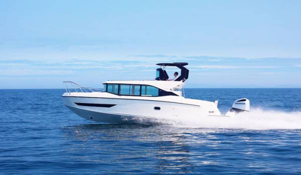 夏を楽しもう！ ボート　マリングッズ・アパレル　くるま