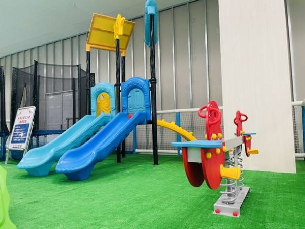 親子で夢中になる室内遊園地「キッズランドUS 福岡大牟田店」　福岡県大牟田市岬町に7月20日(木)グランドオープン！