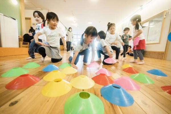 『地域を変える施設になる 児童発達支援実践の教科書』6/29発売開始　事業所数増加に伴う、児童発達支援の適切な運営や質向上のノウハウ伝授