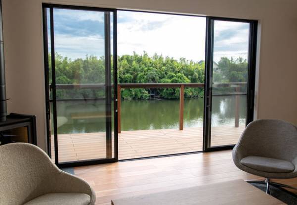 千葉県いすみ川の自然を贅沢に独り占め　自然豊かなロケーションの一棟建て高品質プライベートヴィラ「by the RIVER ISUMI」が7月28日(金)オープン