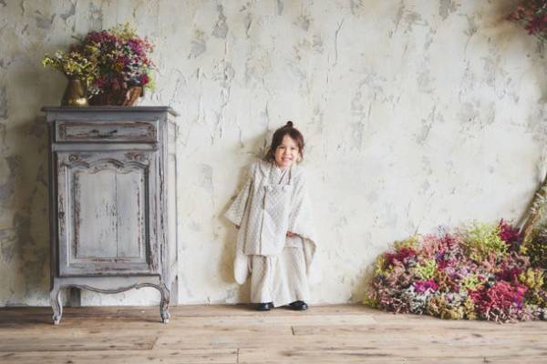 1万本以上のお花の空間でキッズフォトが撮影できる　新スタジオ「アオハル」が京都・北山大宮に8月4日(金)開店！