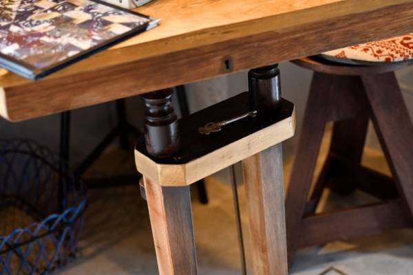 劇団「地点」がプロデュースした京都の食堂「タッパウェイ」がリニューアルオープン！