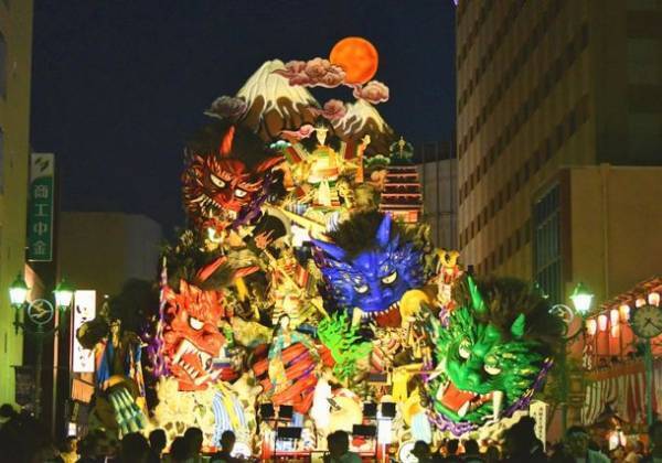 青森・八戸でユネスコ無形文化遺産「八戸三社大祭」が7月31日(月)から8月4日(金)まで4年ぶりに通常開催！